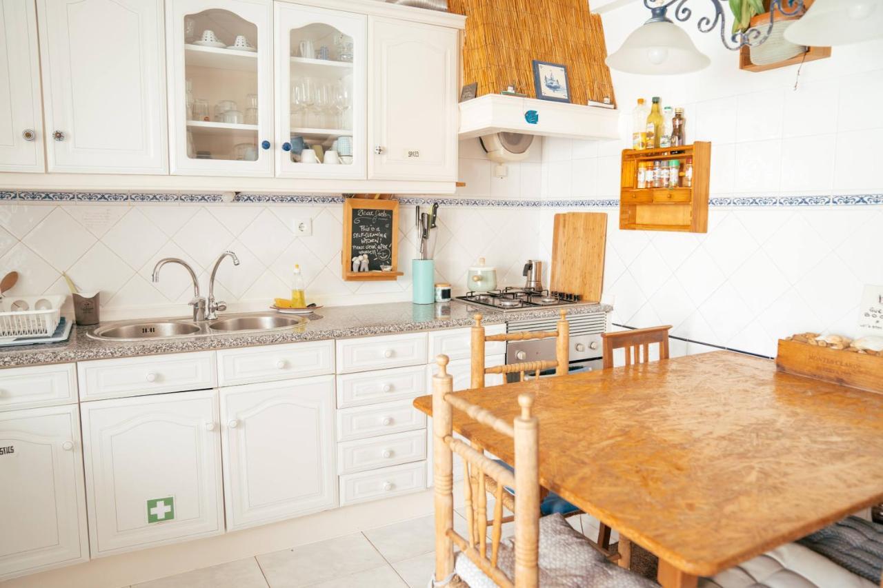 Ericeira Soulsurfers Guesthouse Exterior photo